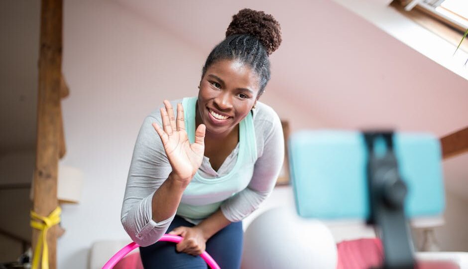 15 Best Practices for Spreading Positivity Online